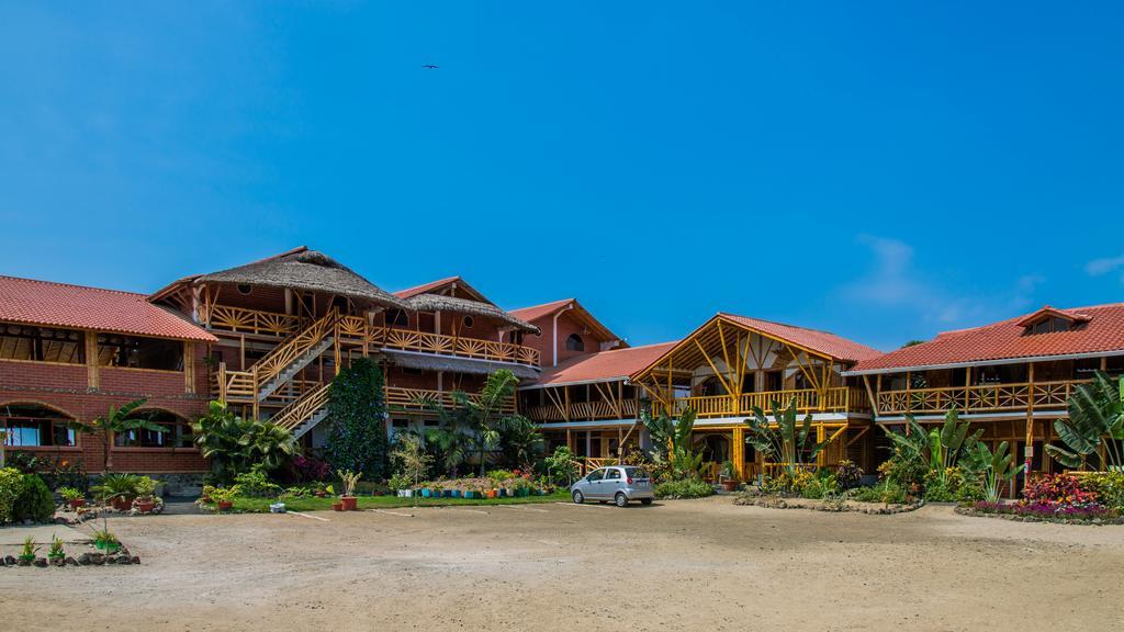Victor Hugo Hotel Puerto López Zewnętrze zdjęcie