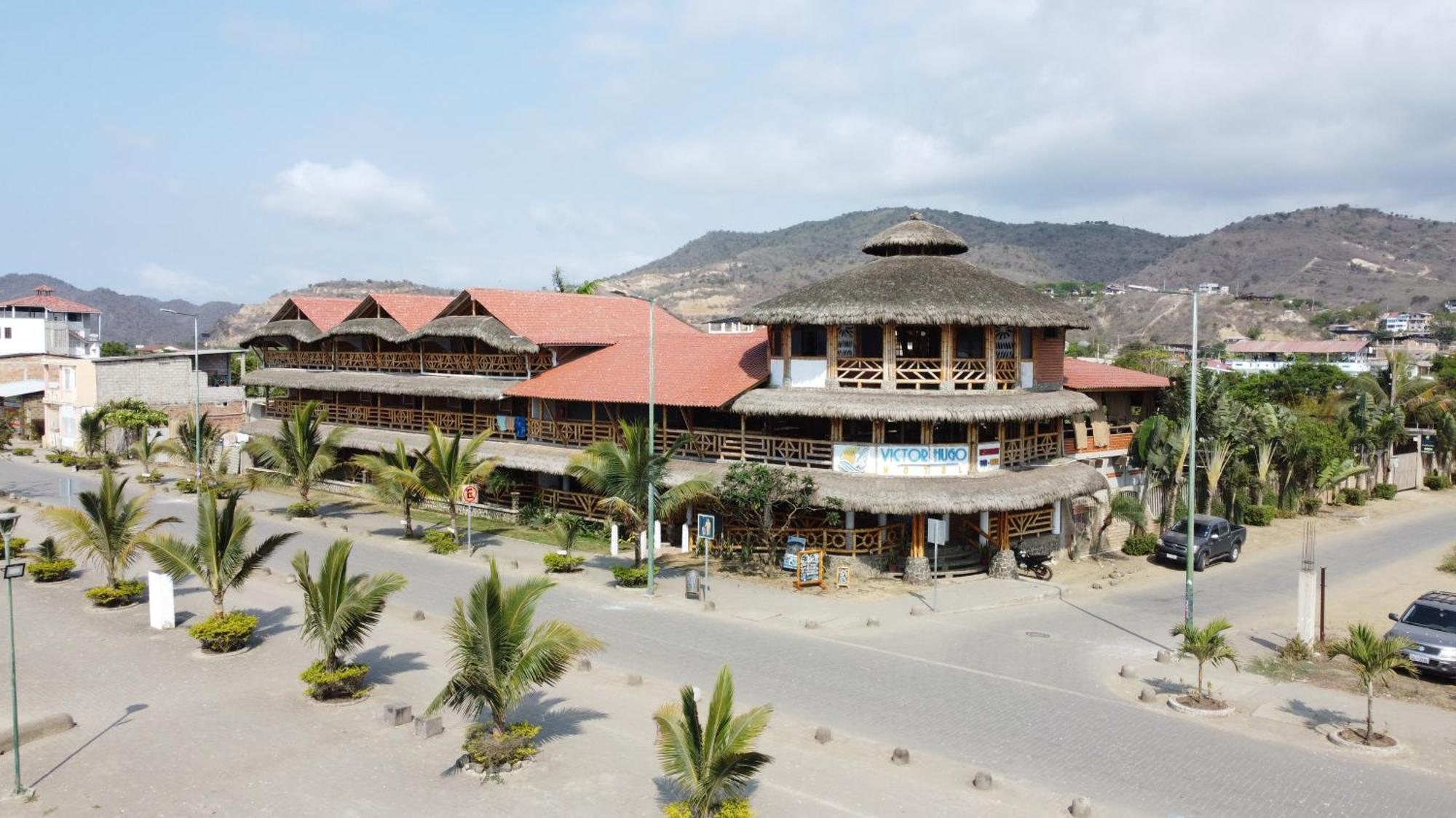 Victor Hugo Hotel Puerto López Zewnętrze zdjęcie
